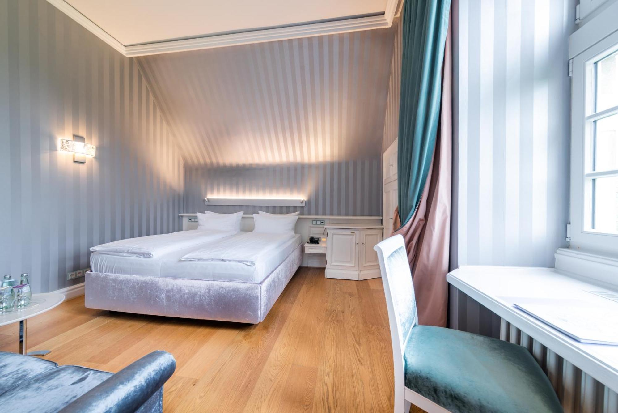 Hotel Schloss Wilkinghege Мюнстер Экстерьер фото
