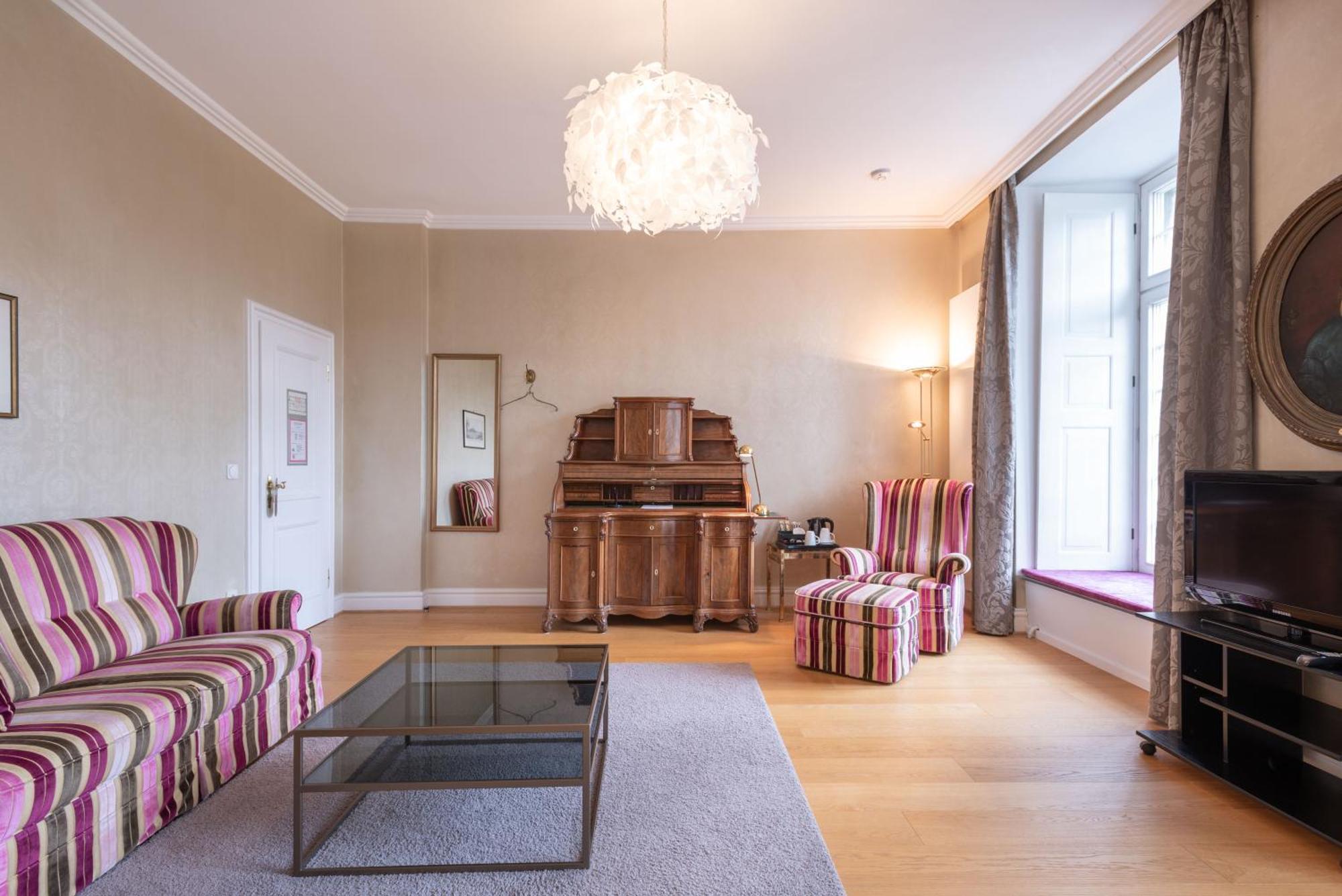 Hotel Schloss Wilkinghege Мюнстер Экстерьер фото