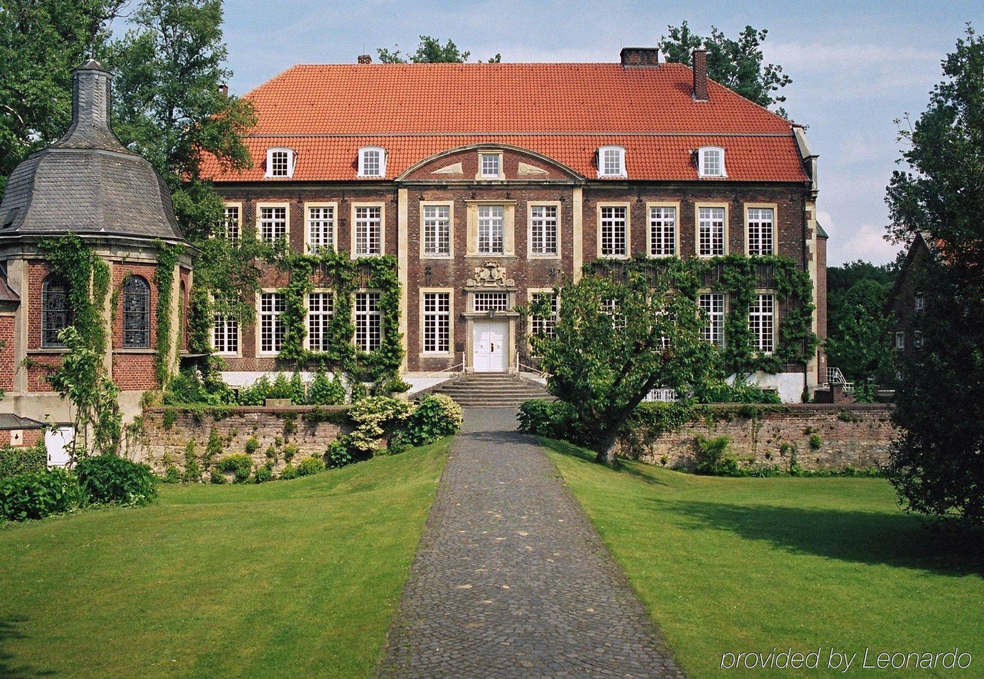Hotel Schloss Wilkinghege Мюнстер Экстерьер фото