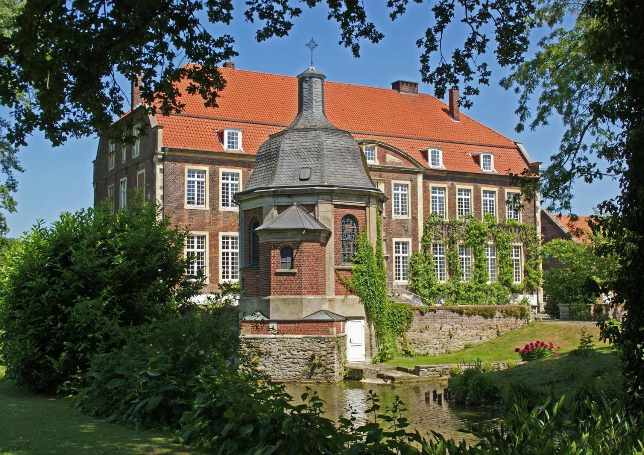 Hotel Schloss Wilkinghege Мюнстер Экстерьер фото